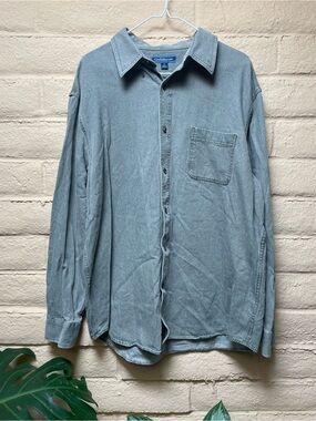 croft & barrow faded light blue denim button-down shirt
